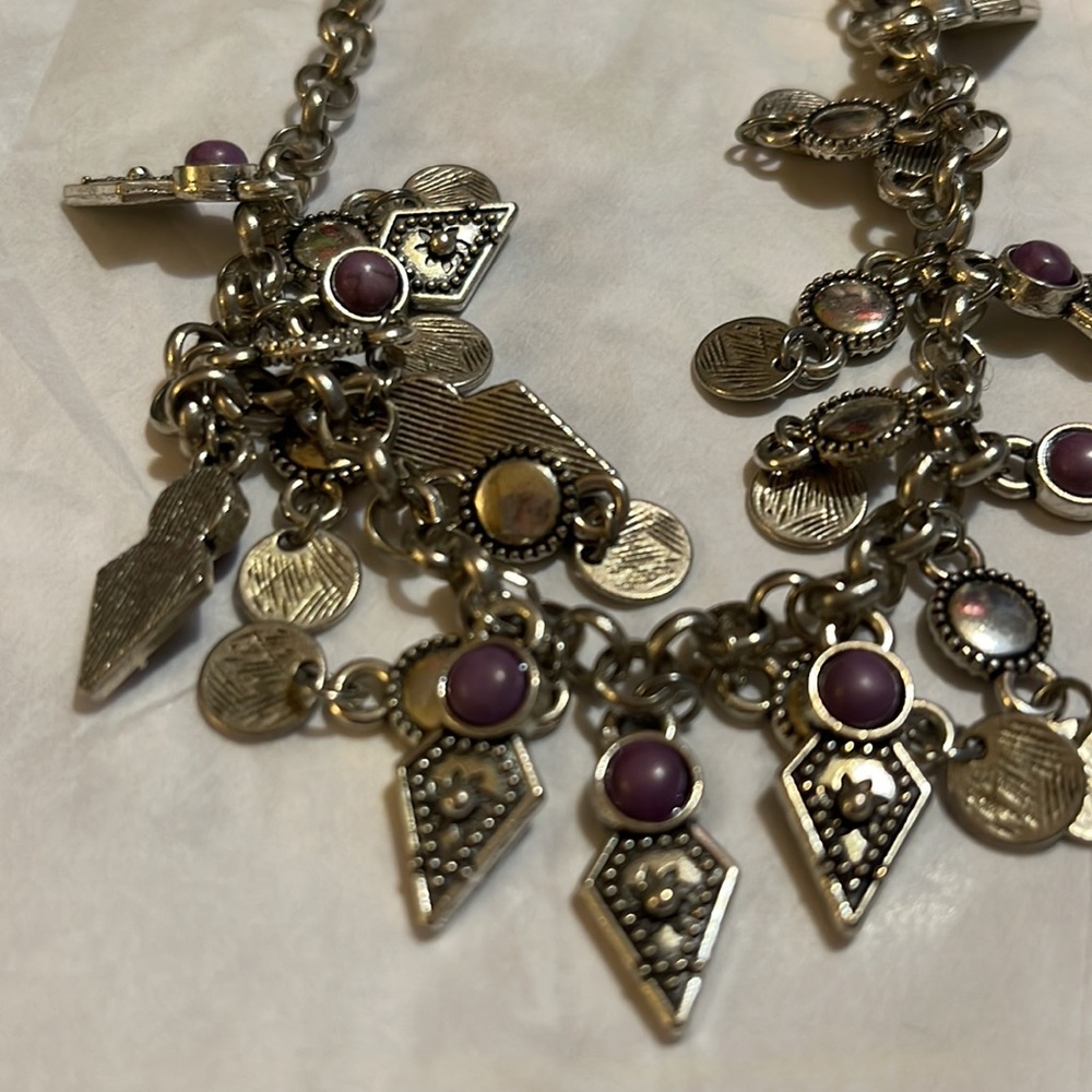 Necklace Set - Picture 2 of 3